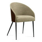 Marche guest chair - Studio white background [AI office context]
