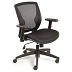 MVL11860 Stradic | Mesh Back Tilter - Studio white background [AI office context]