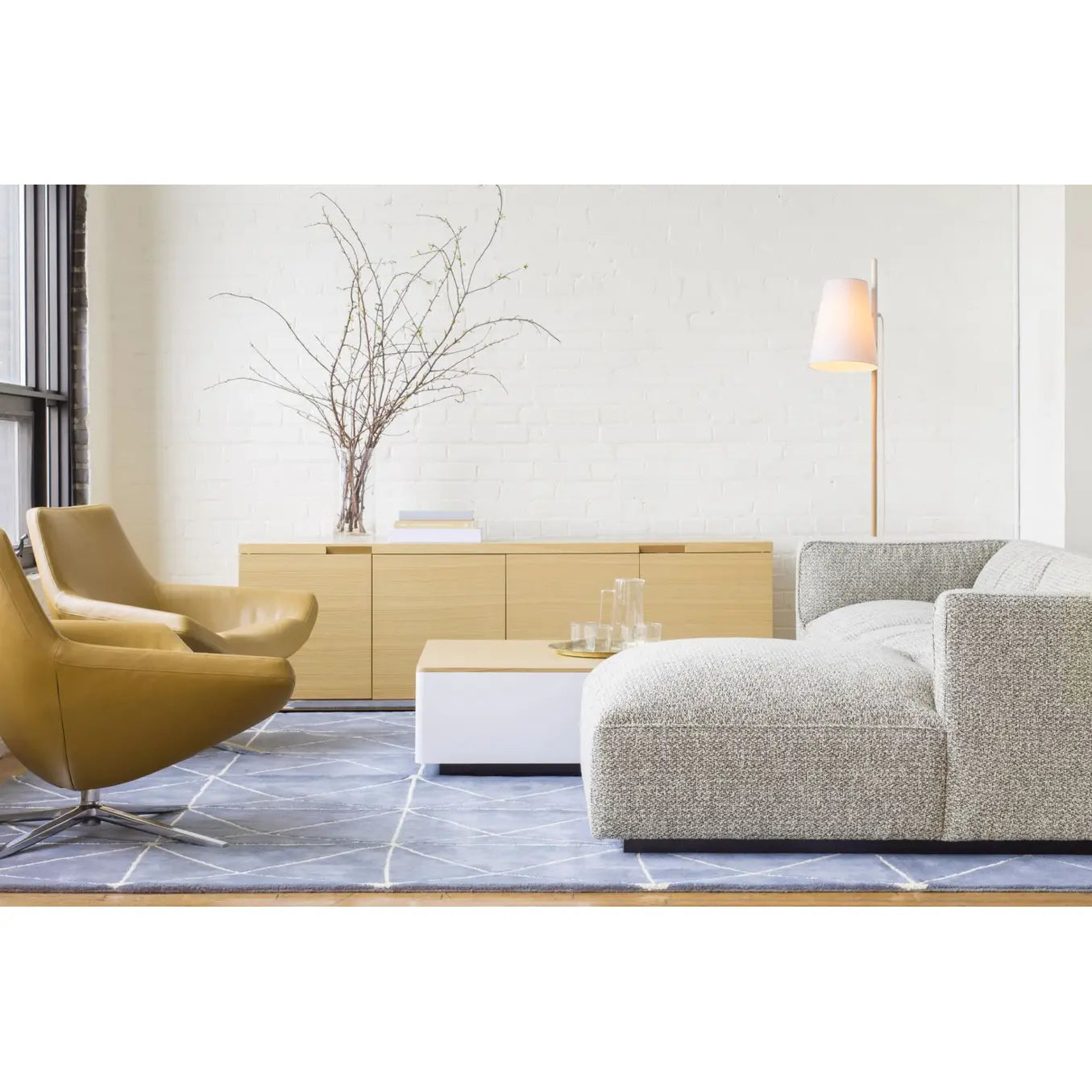 Teknion "Lounge" - Brant Business Interiors